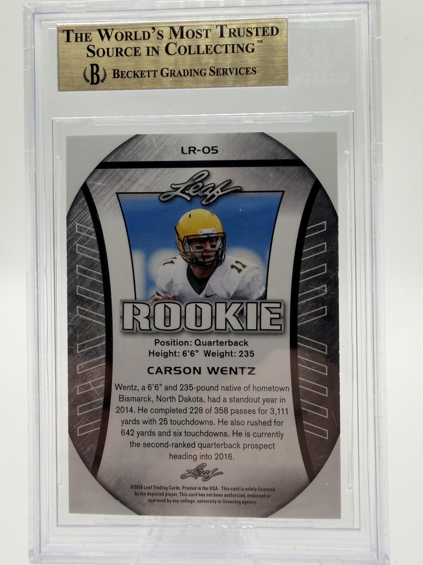 2016 Leaf NSCC Exclusive Carson Wentz Red Rookie Card /5 BGS 9.5 Gem Mint Card