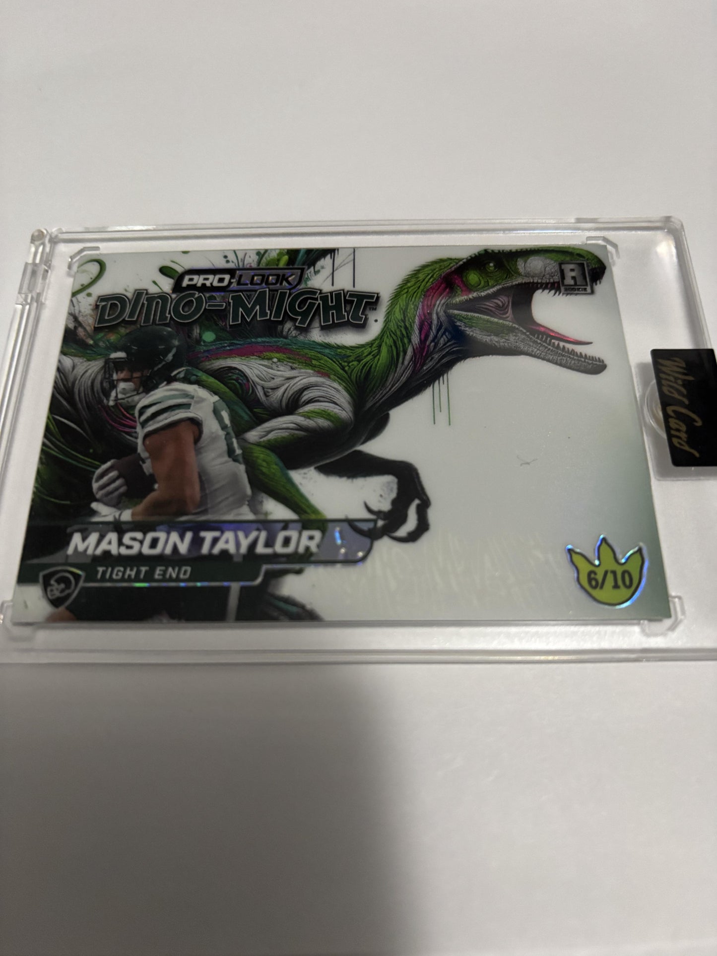 2025 Wild Card Alumination Dino-Might Mason Taylor Green Raptor /10 SSP LSU