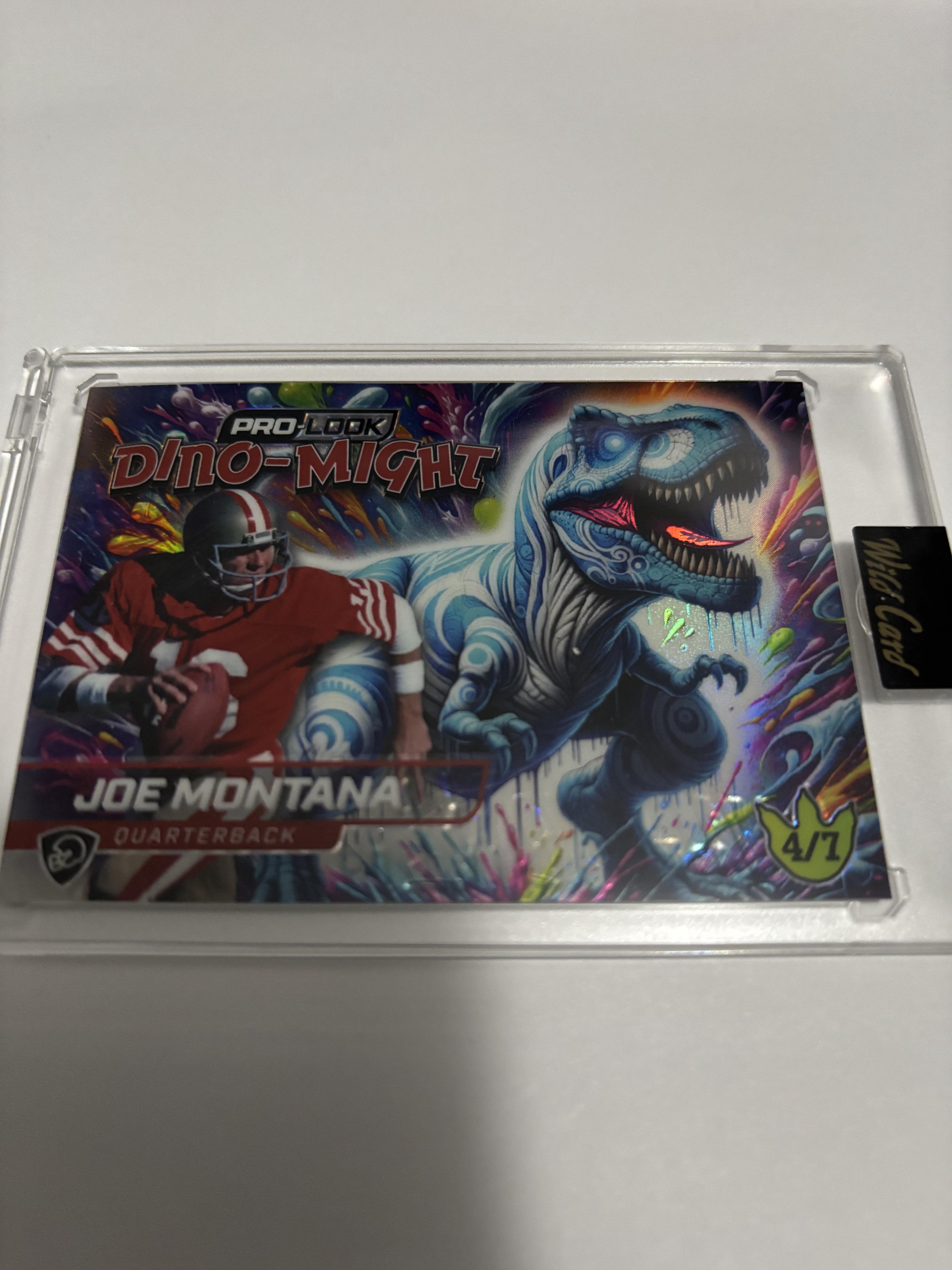 2025 Wild Card Alumination Dino-Might Joe Montana T-Rex /7 SSP Rare Pro-Look