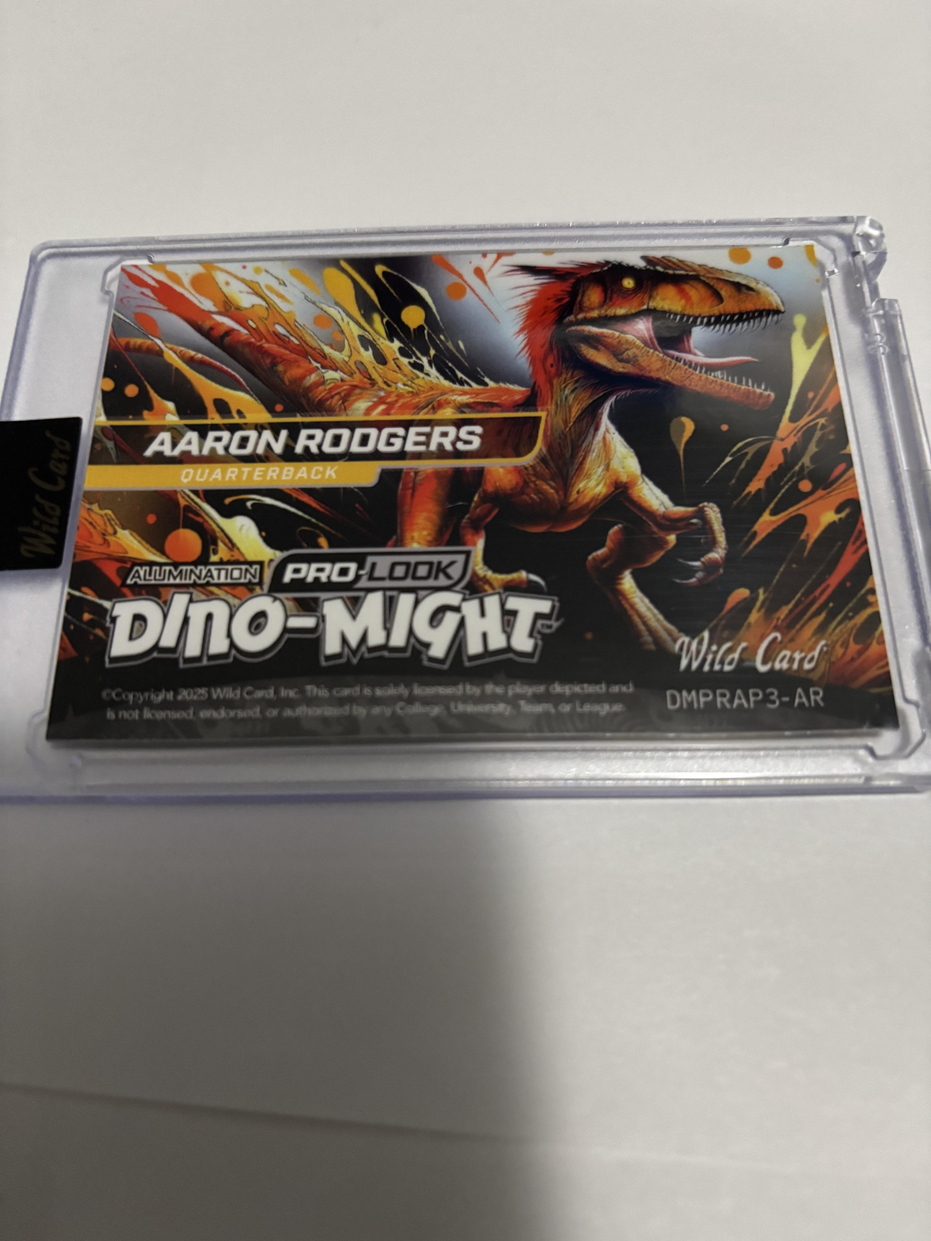 2025 Wild Card Alumination Dino-Might Aaron Rodgers Green Foil /25 SP Raptor Ref