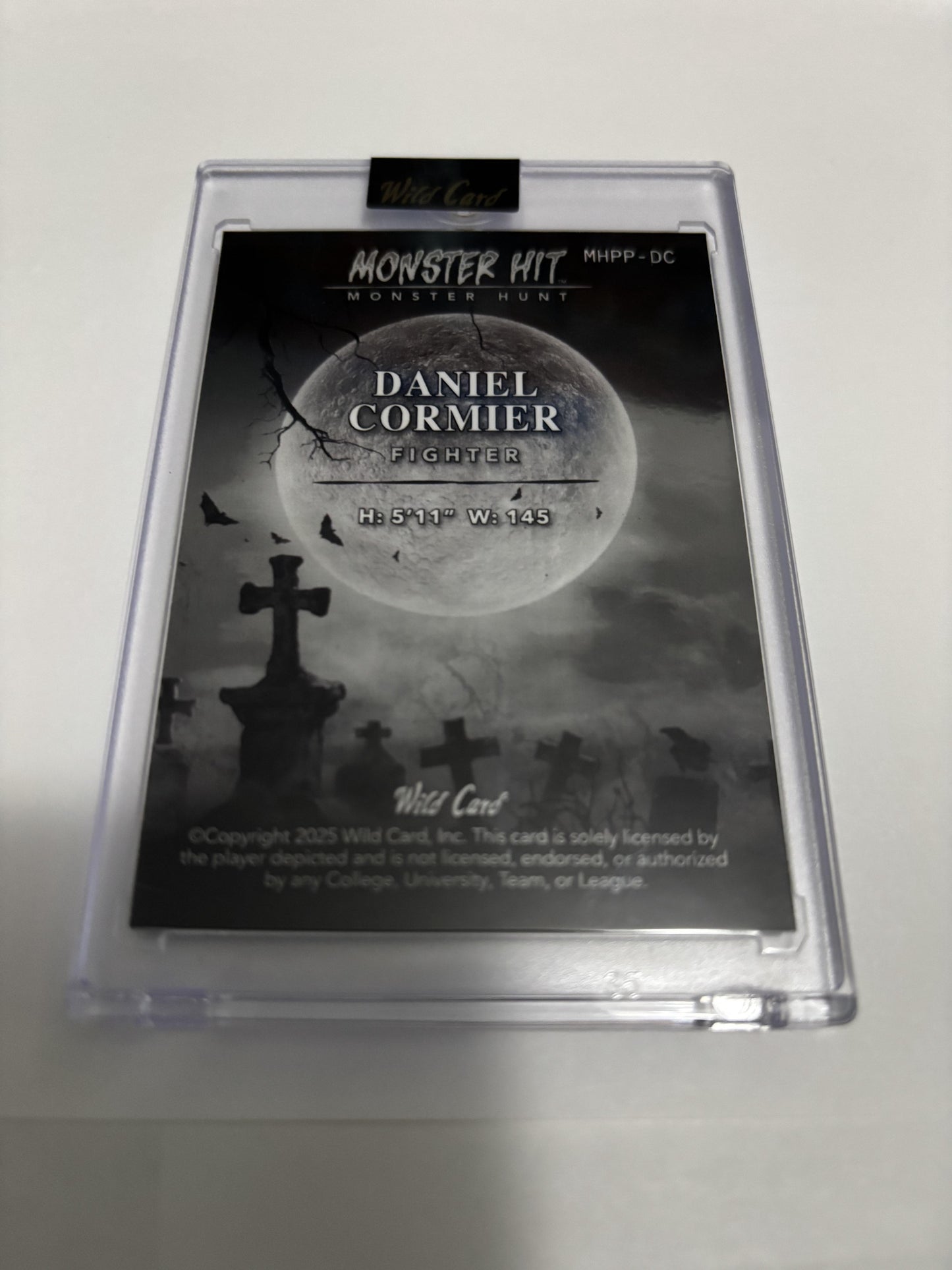 2025 Wild Card Haunted Hits Daniel Cormier Monster Hit Gold Vinyl 1/1 SSP Rare