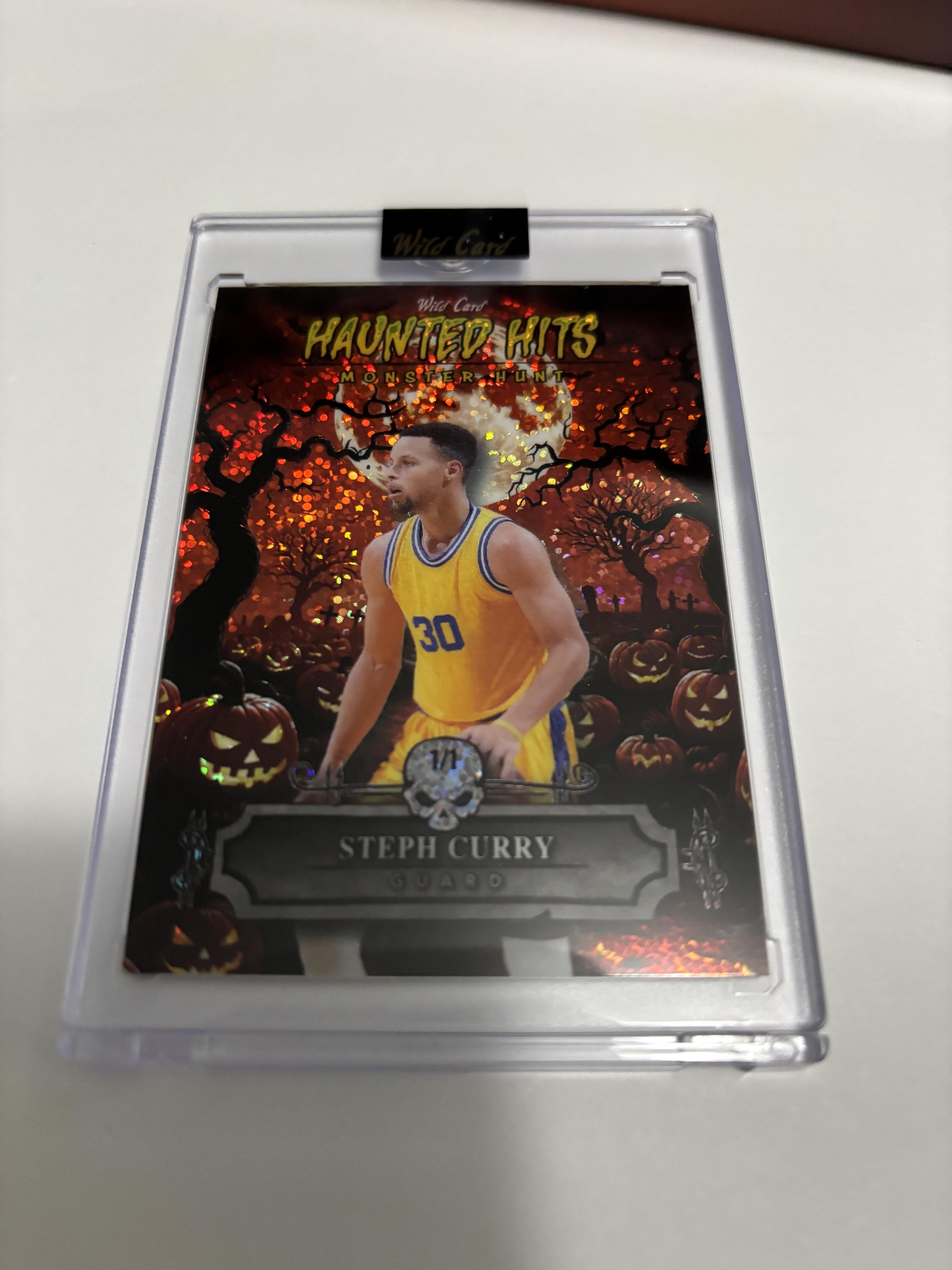 2025 Wild Card Haunted Hits Steph Curry Monster Hunt Red Sparkle 1/1 Case Hit