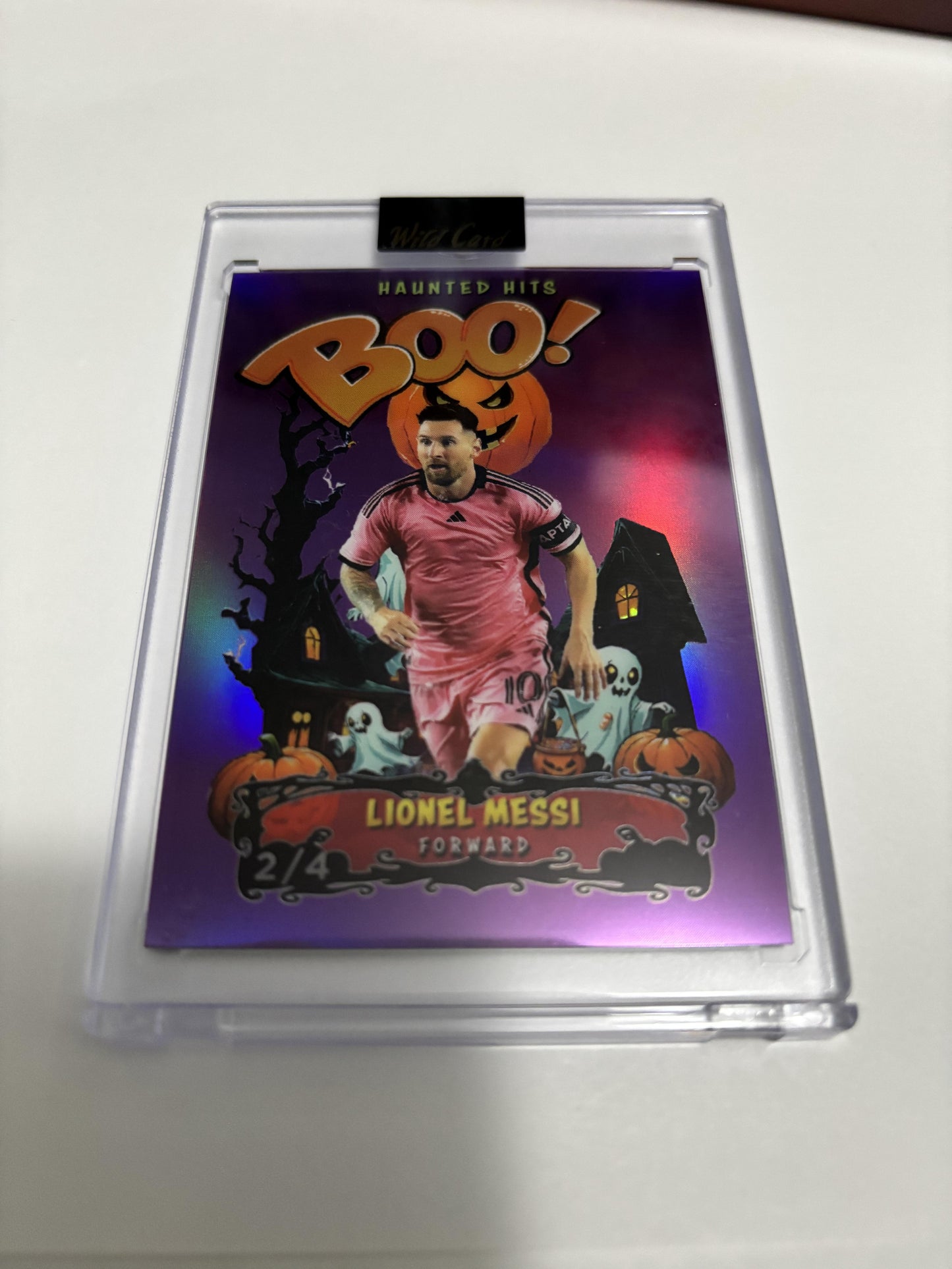 2025 Wild Card Haunted Hits Boo! Lionel Messi Purple Foil /4 SSP Monster Hunt