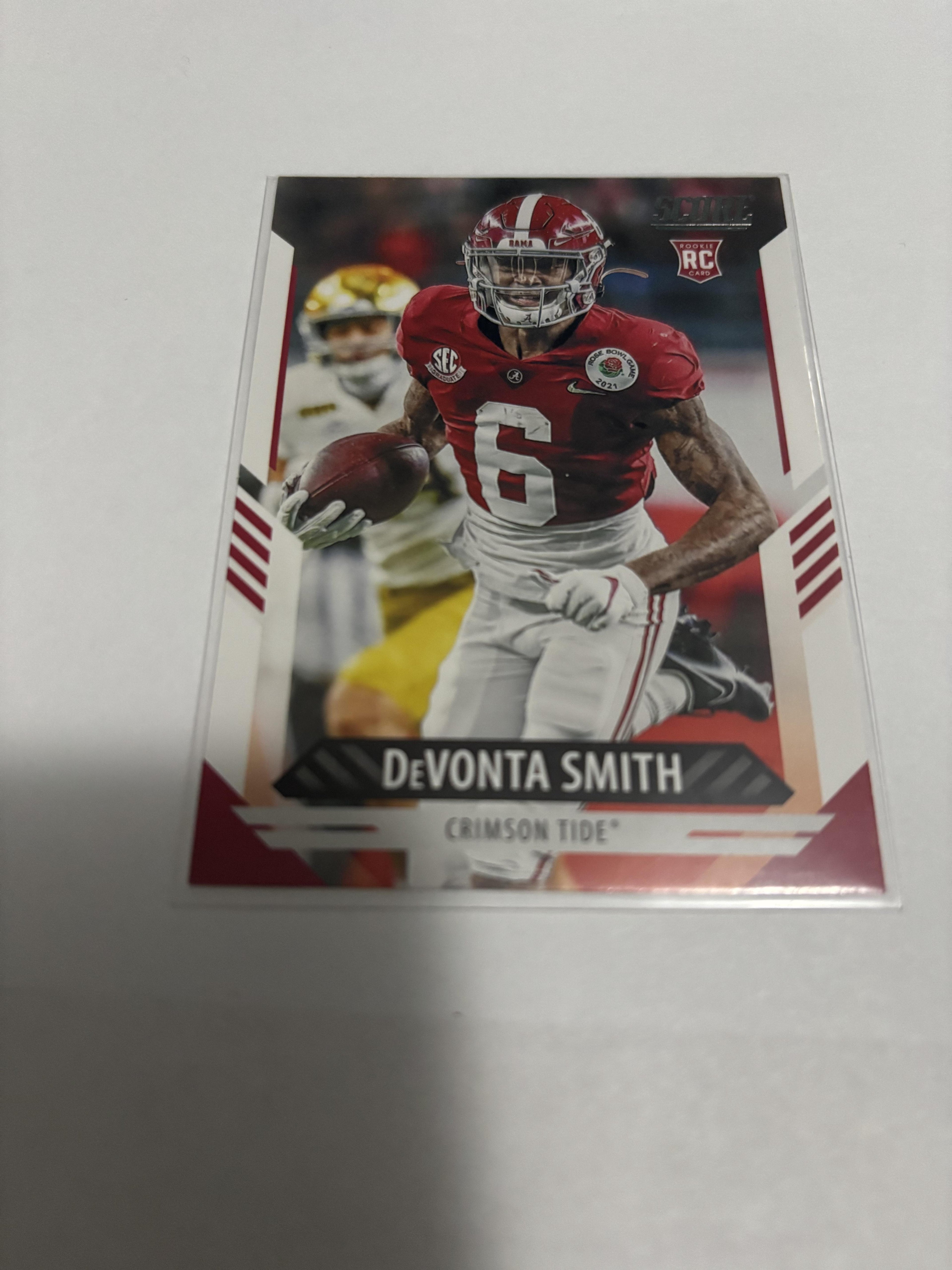 2021 Score DeVonta Smith Rookie Card #324 Alabama Crimson Tide RC Eagles