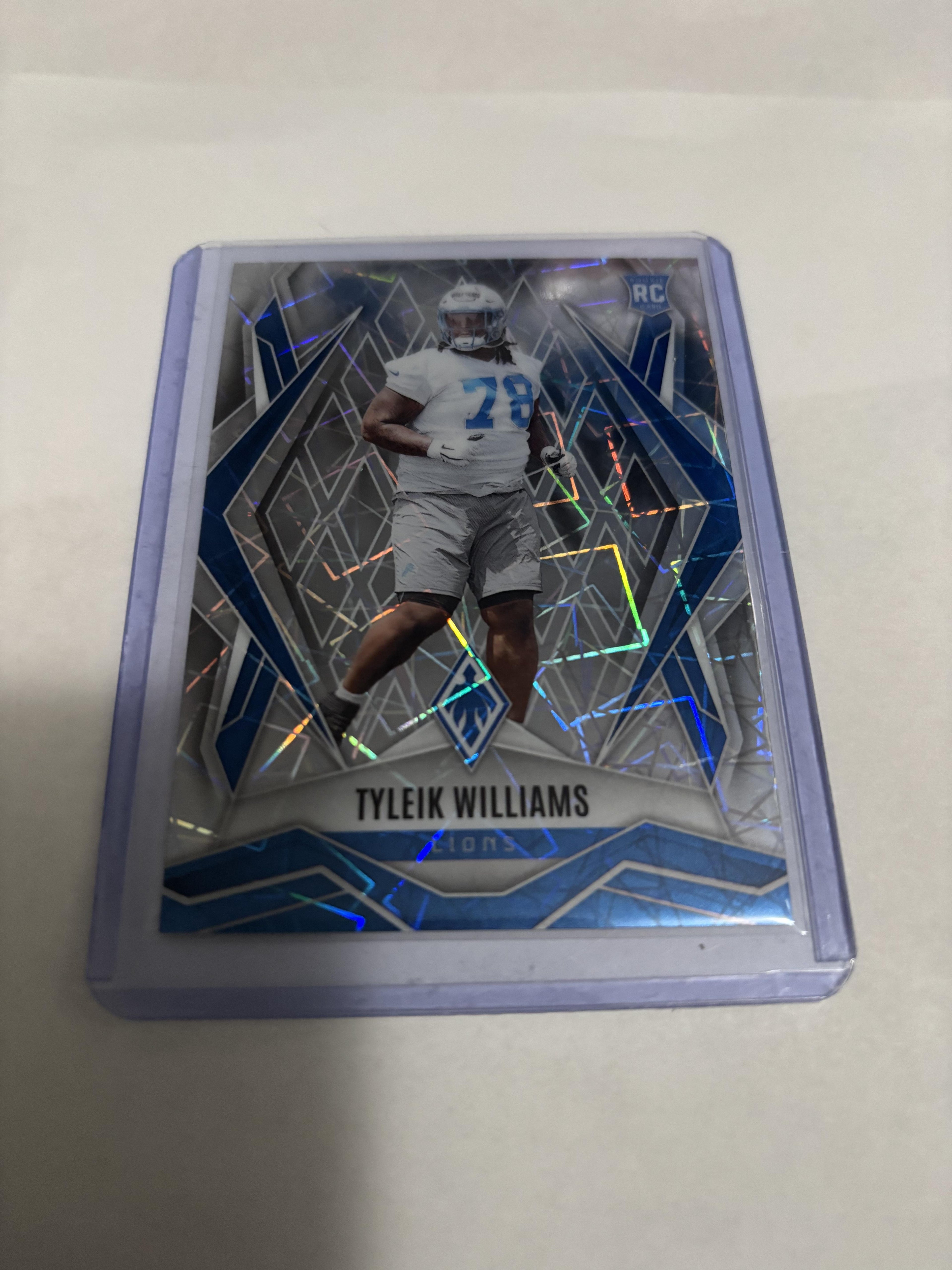 2025 Panini Phoenix Tyleik Williams Lazor Prizm #230 Detroit Lions RC
