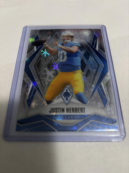 2025 Panini Phoenix Justin Herbert Snowflake Prizm #58 Chargers SSP