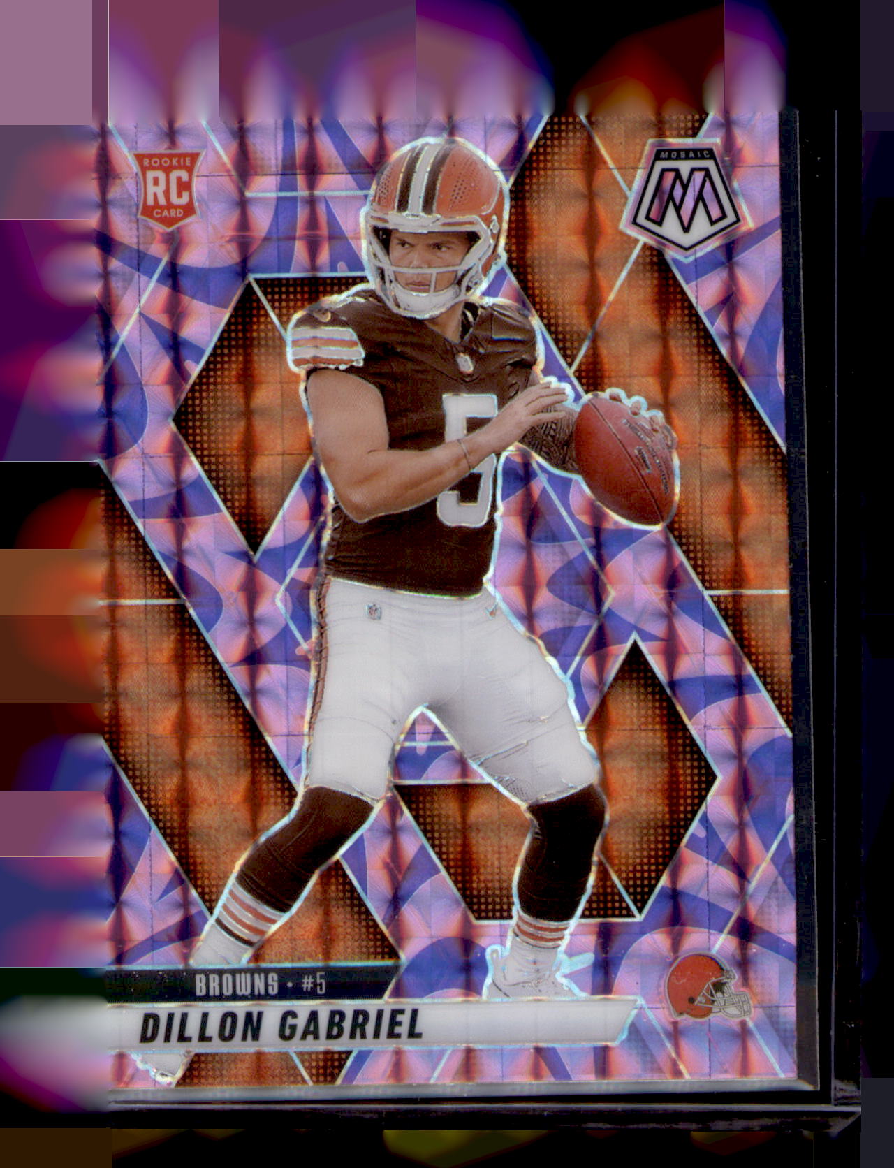 2025 Panini Mosaic Dillon Gabriel RC Rookie #332 Browns Camo Pink Mosiac