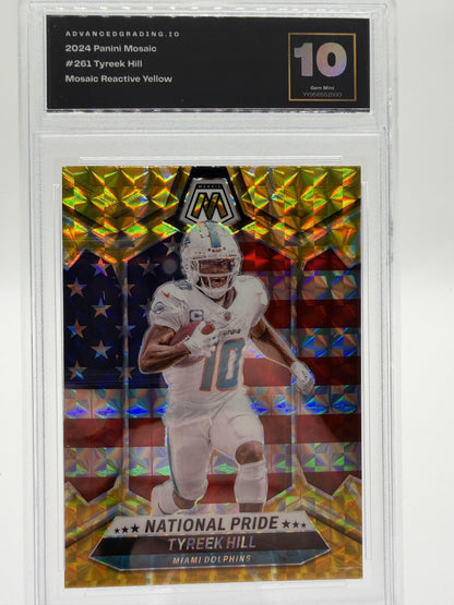2024 Panini Mosaic Tyreek Hill Reactive Yellow #261 National Pride AG 10 Card
