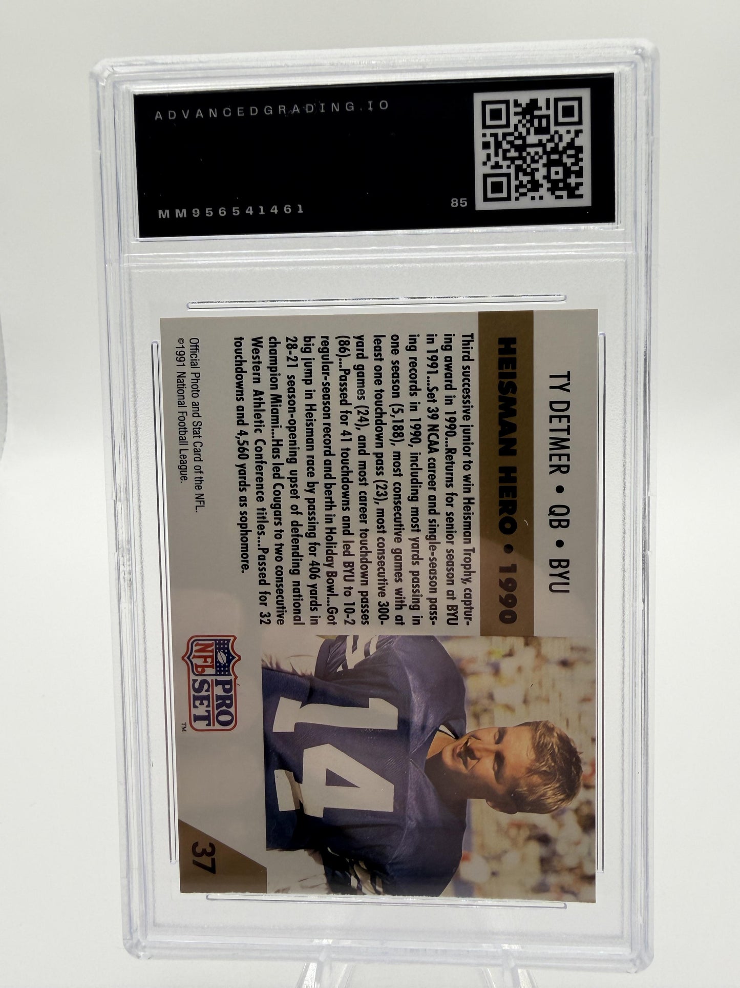 1991 Pro Set Ty Detmer Heisman Hero #37 BYU Card AG 8 NEAR MINT Rookie Card