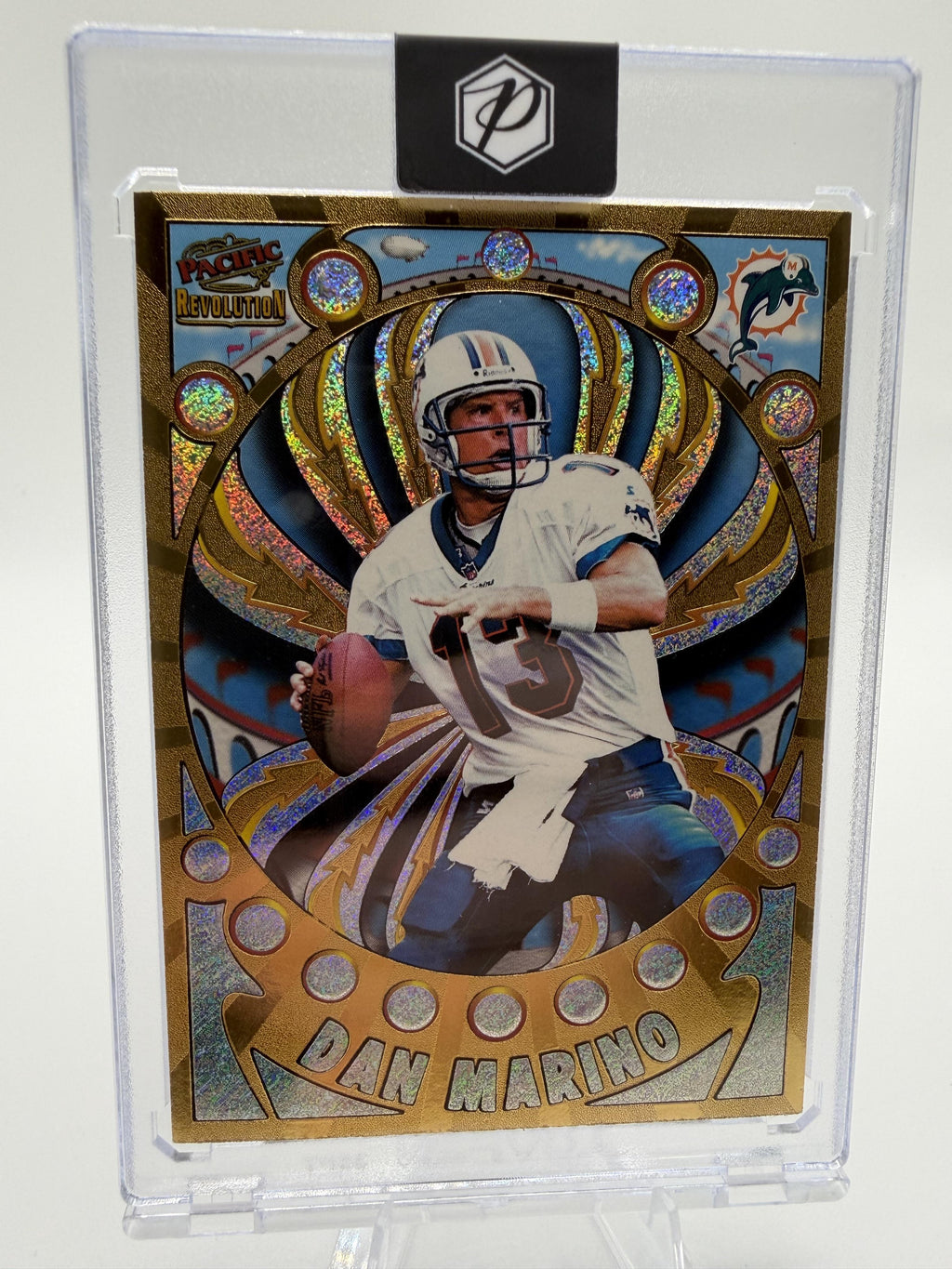 1997 Pacific Revolution Dan Marino Card #73 Miami Dolphins HOF Gold Legends