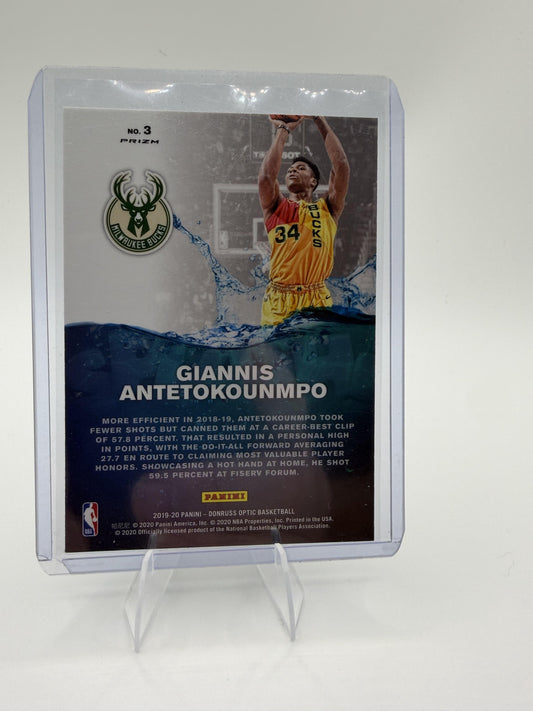 2019 Donruss Optic Splash! Prizm Giannis Antetokounmpo Card #3 Bucks Holo