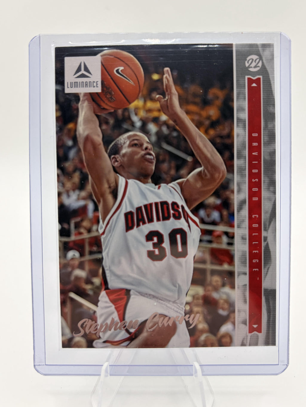 2022 Panini Chronicles Stephen Curry Luminance Insert Card #21 Davidson