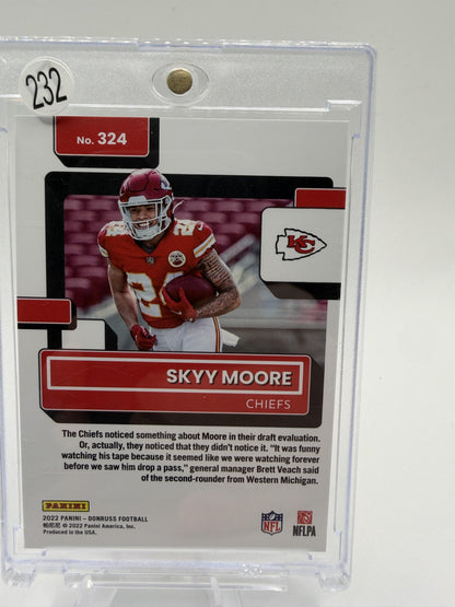 2022 Panini Donruss Skyy Moore Rated Rookie Press Proof Gold #324 Chiefs Card