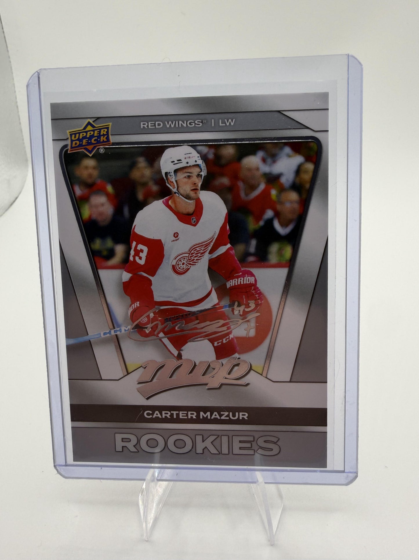2025-26 Upper Deck MVP Carter Mazur Silver Script Rookie #242 Red Wings Card