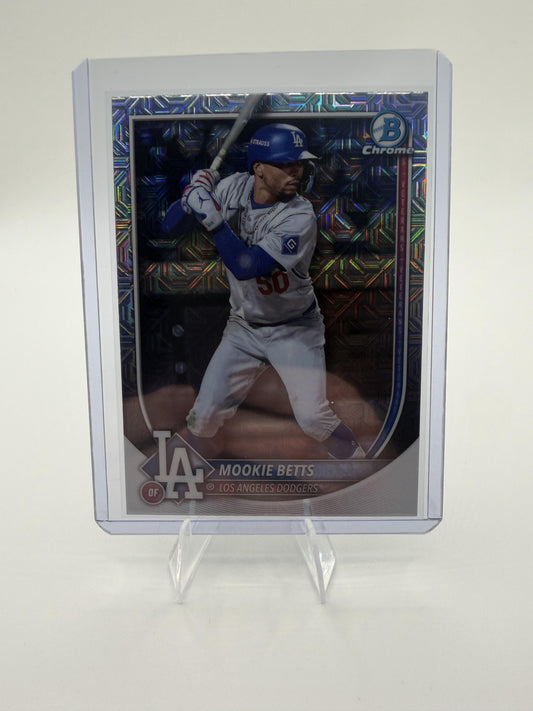 2025 Bowman Chrome Mookie Betts Mojo Refractor Card #16 Los Angeles Dodgers
