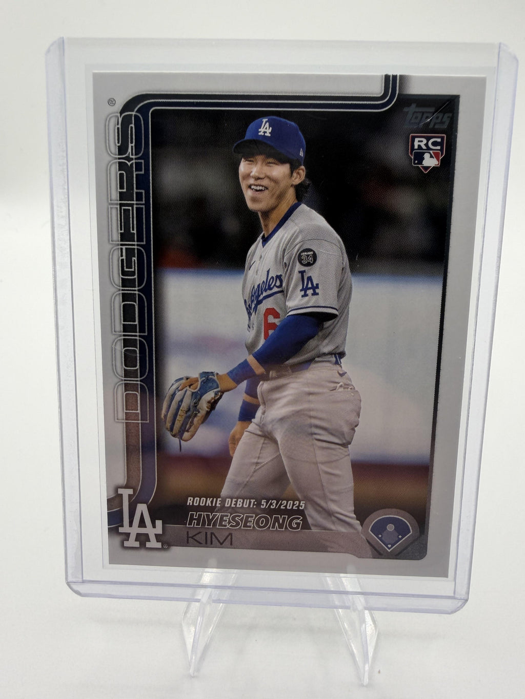 2025 Topps Update Hyeseong Kim RC #US312 Rookie Debut Dodgers Baseball Card