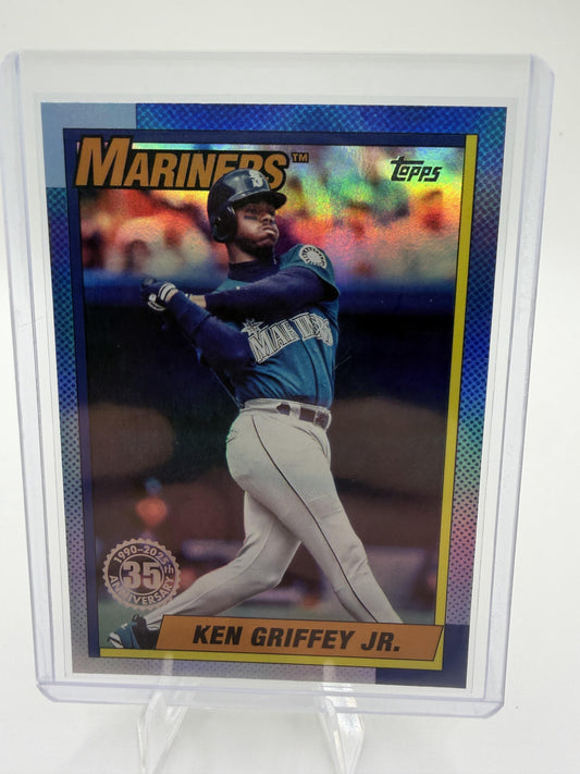 2025 Topp Ken Griffey Jr. Card #U90-47 1990 35th Anniversary Rainbow Foil