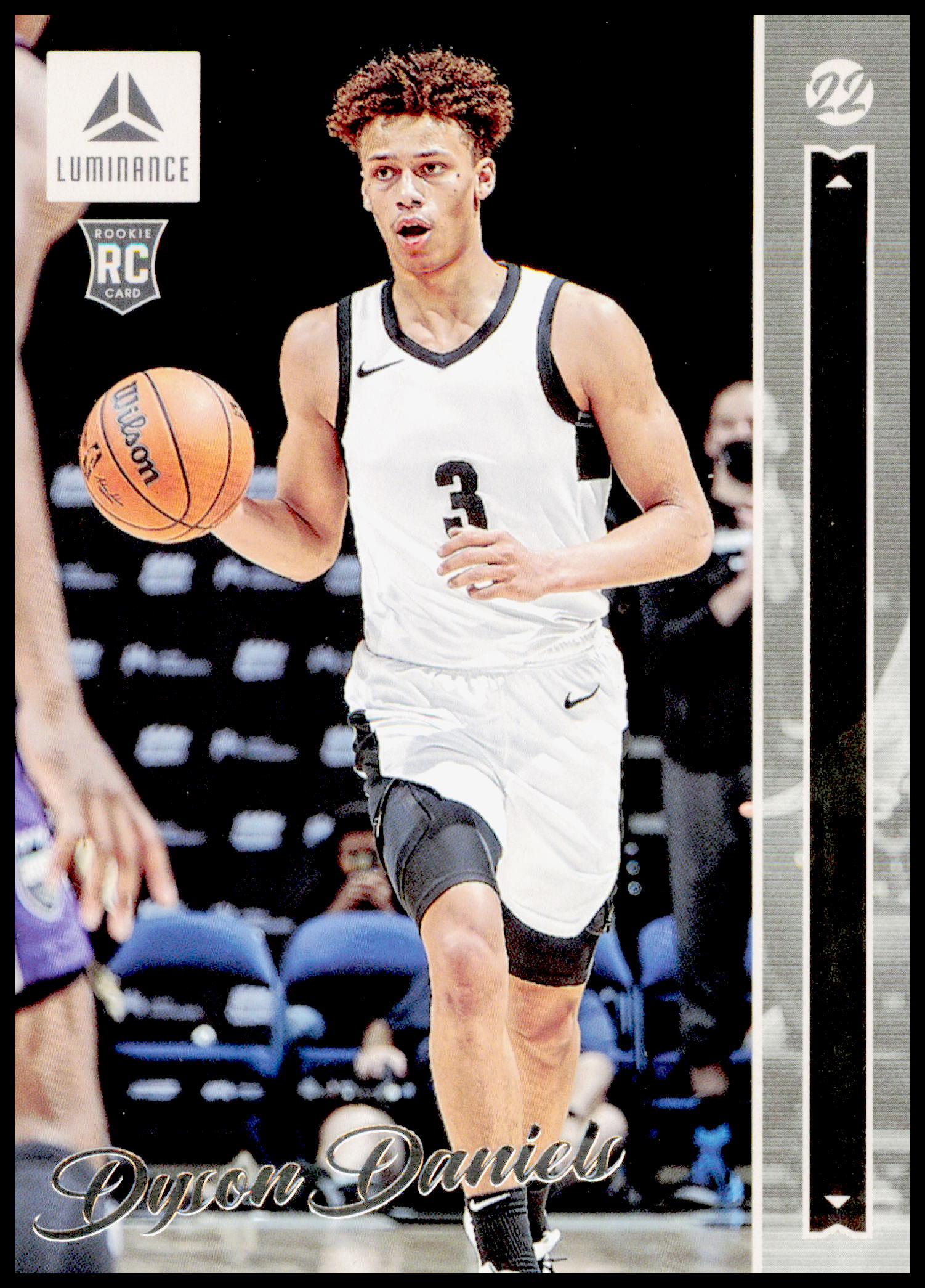 2022 Panini Chronicles Draft Picks Dyson Daniels Card Luminance Black