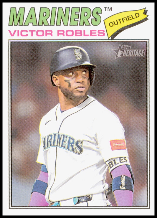 2026 Topps Heritage Victor Robles Card