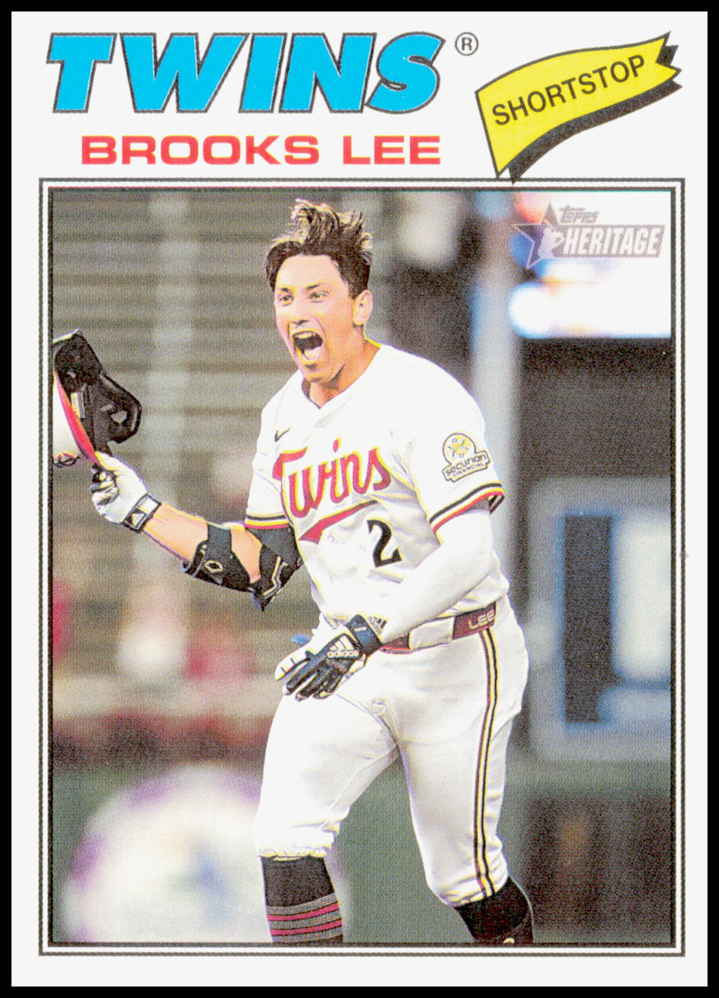 2026 Topps Heritage Brooks Lee Card