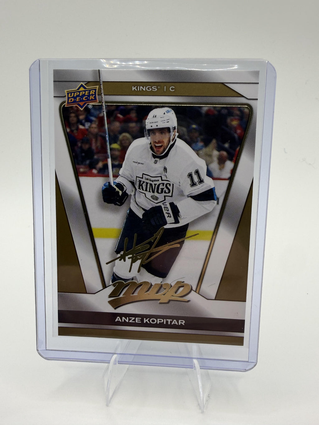 2025-26 Upper Deck MVP Anze Kopitar Card Gold Script Los Angeles Kings #121