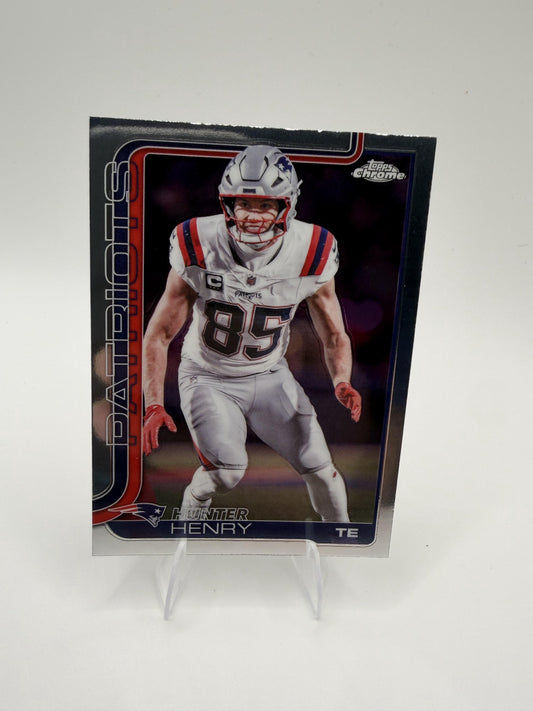 2025 Topps Chrome Hunter Henry #209 New England Patriots TE
