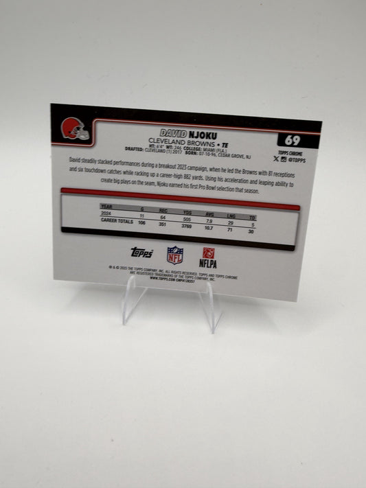 2025 Topps Chrome David Njoku #69 Browns TE Base Card