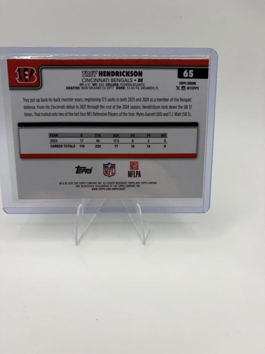2025 Topps Chrome Trey Hendrickson RayWave Refractor #65 Bengals Parallel