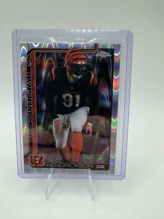 2025 Topps Chrome Trey Hendrickson RayWave Refractor #65 Bengals Parallel