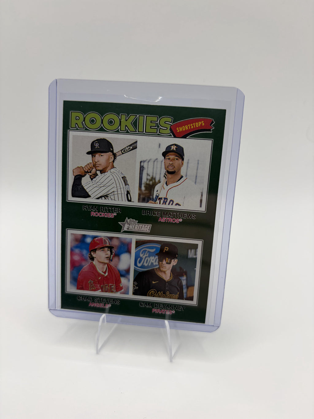 2026 Topps Heritage 2026 Rookie Shortstops Card Dark Green #374
