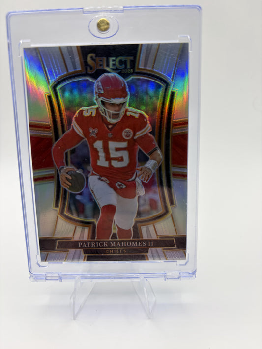 2025 Panini Select Patrick Mahomes II Card Silver Prizm Kansas City Chiefs #107