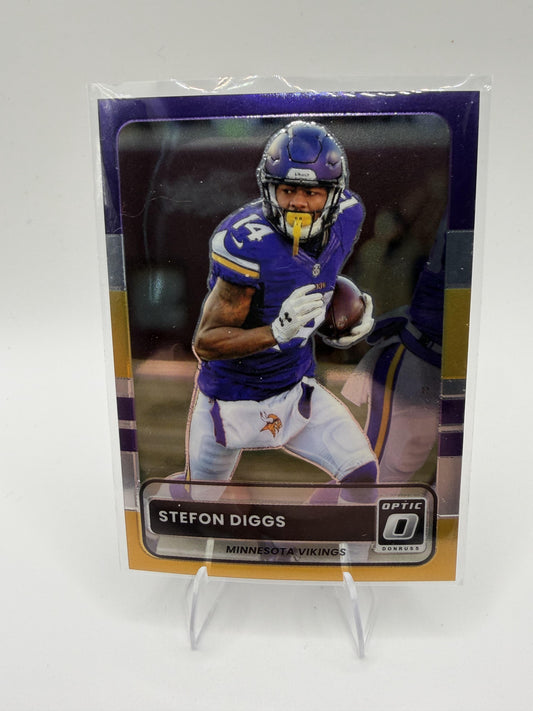 2025 Donruss Optic #18 Stefon Diggs 2015 Retro