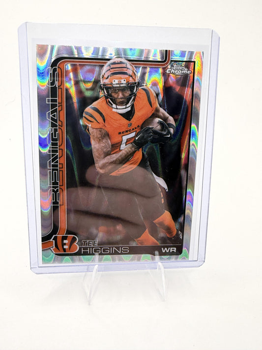 2025 Topps Chrome - Ray Wave Refractor Tee Higgins Card Cincinnati Bengals #59