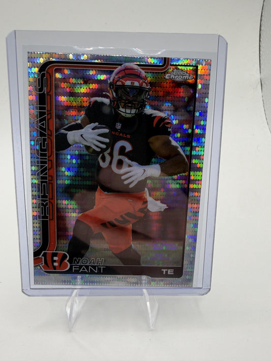 2025 Topps Chrome - Pulsar Refractor Noah Fant Card Cincinnati Bengals #274