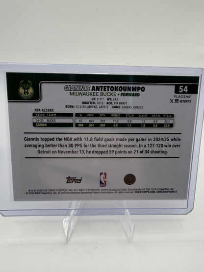 2025-26 Topps Giannis Antetokounmpo Card Milwaukee Bucks #54