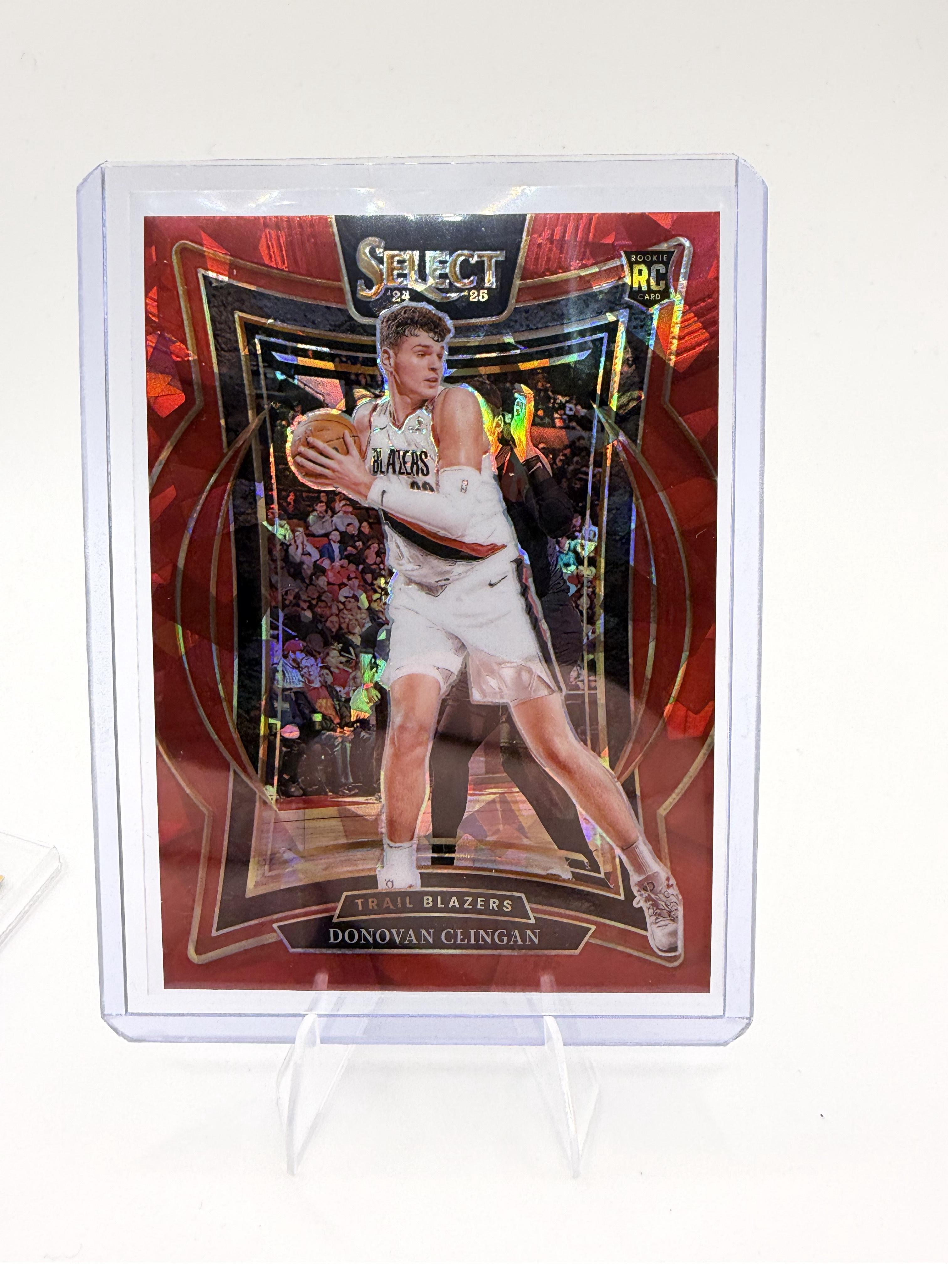 2024-25 Panini Select Donovan Clingan Card Red Cracked Ice Prizm RC Portland