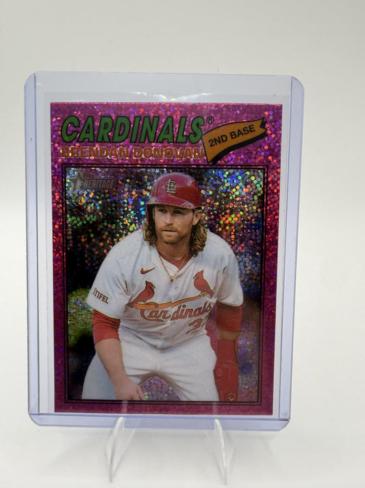 2026 Topps Heritage Brendan Donovan Pink Sparkle Parallel #95 Cardinals