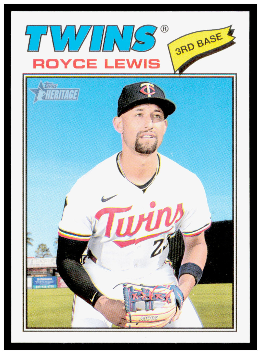 2026 Topps Heritage Royce Lewis Card Minnesota Twins #85
