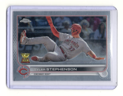 2022 Topps Tyler Stephenson Card Rainbow Foil Cincinnati Reds #175