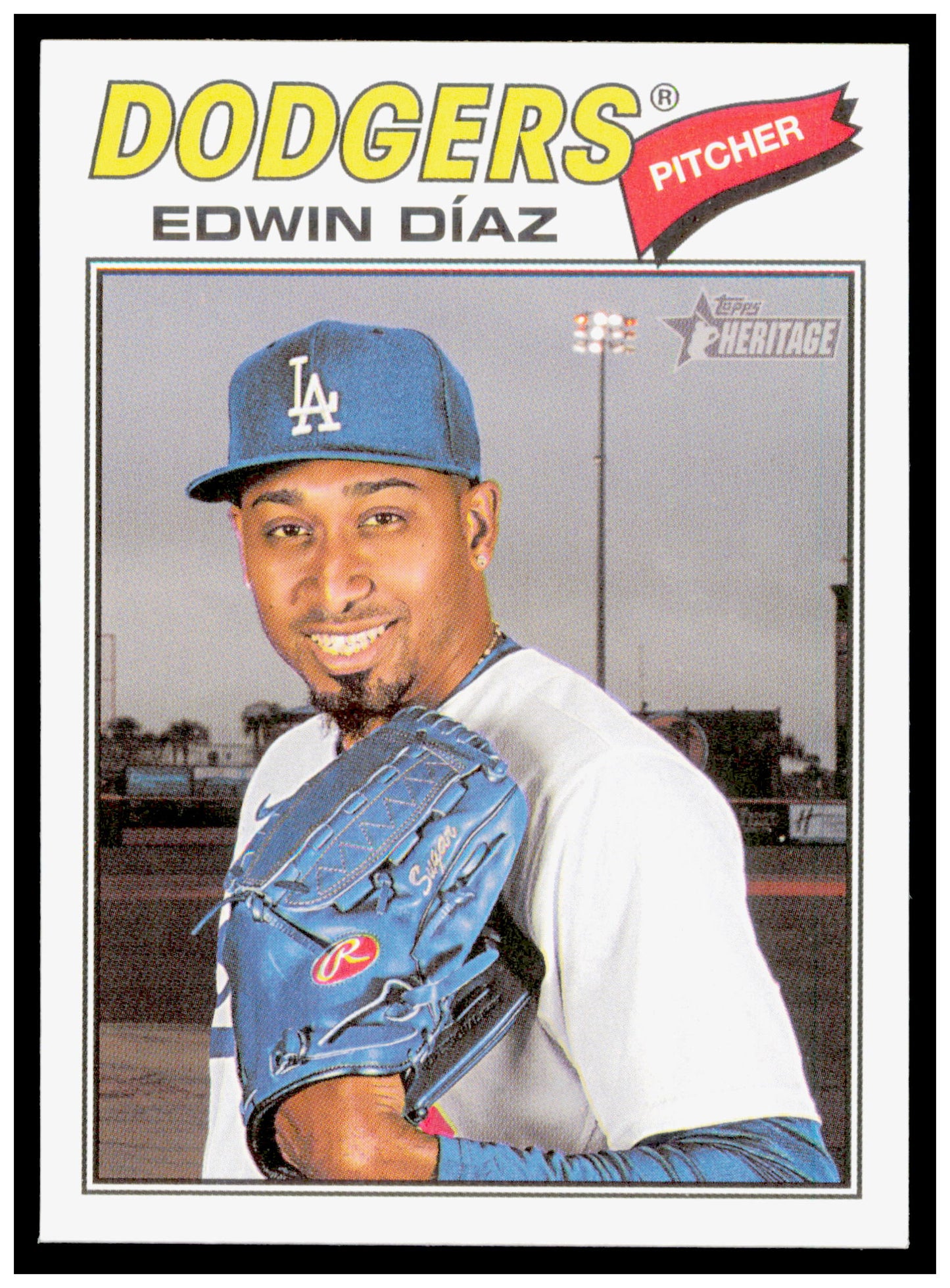 2026 Topps Heritage Edwin Díaz Card Los Angeles Dodgers #36