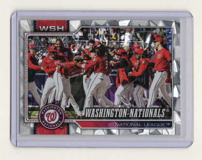 2026 Topps Washington Nationals Card Silver Crackle Foil Washington Nationals