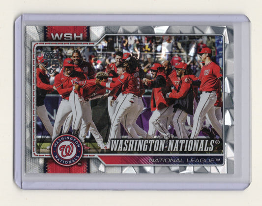 2026 Topps Washington Nationals Card Silver Crackle Foil Washington Nationals
