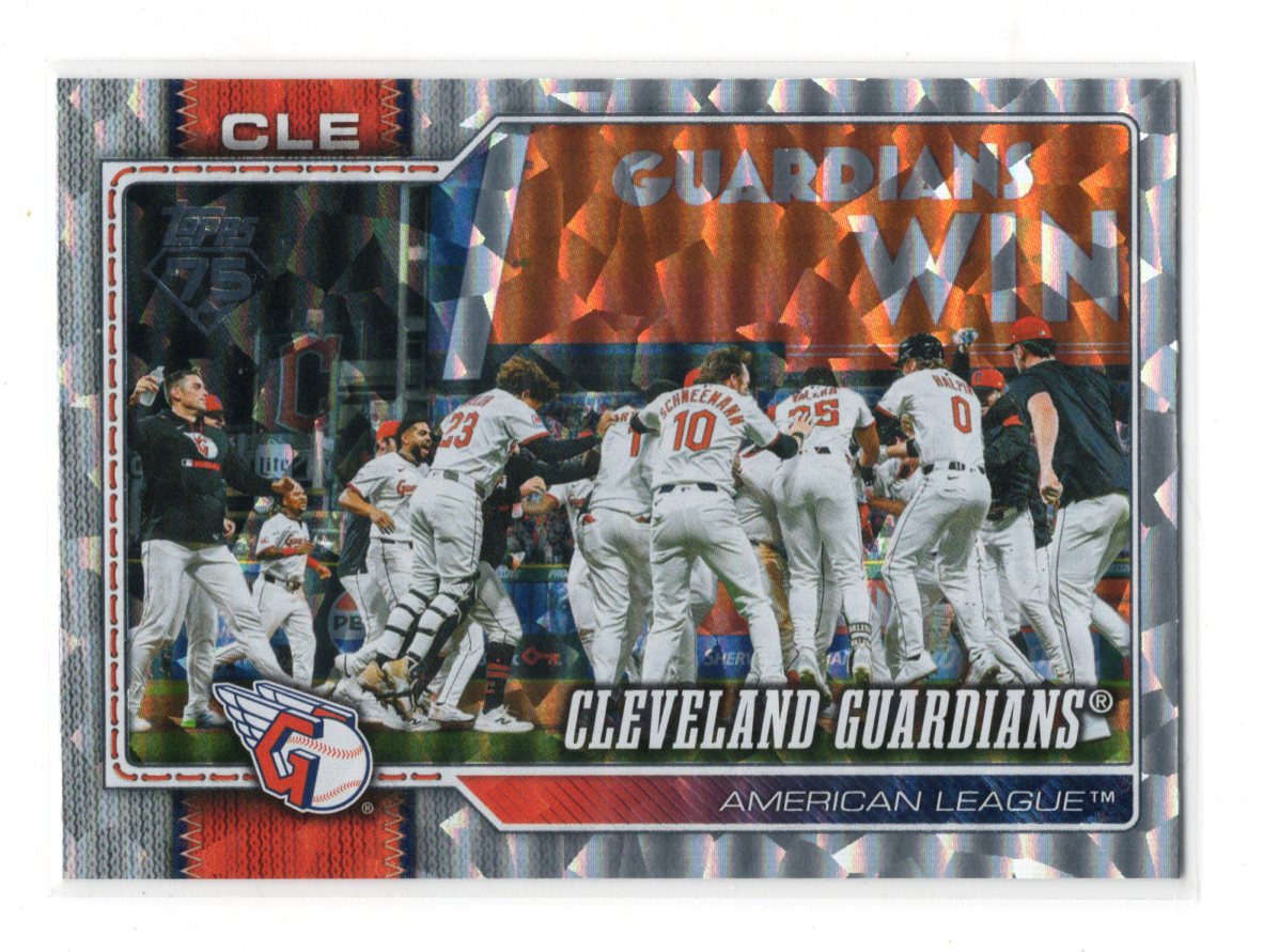2026 Topps Cleveland Guardians Card Diamante Foil Cleveland Guardians