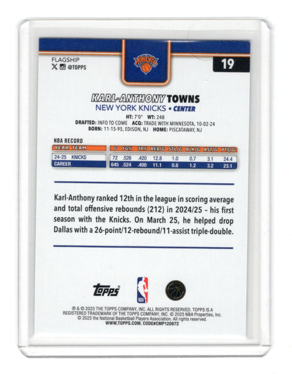 2025-26 Topps Karl-Anthony Towns Card Diamante New York Knicks