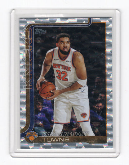 2025-26 Topps Karl-Anthony Towns Card Diamante New York Knicks